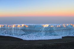  Śniegi Kilimanjaro 