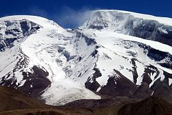  Mustagh Ata - 7546 m. n.p.m.